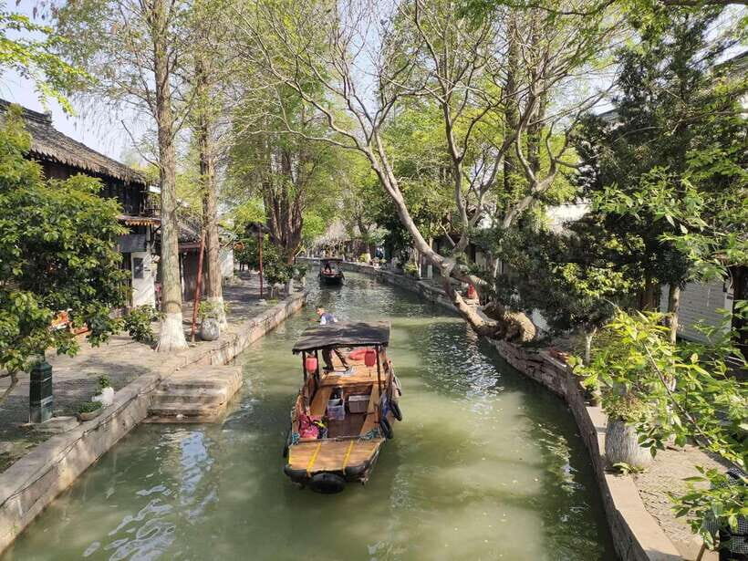 Suzhou and Zhujiajiao Private Guided Day Trip from Shanghai - Suzhou’s Canals and Water Markets: Where the Day Turns Cinematic