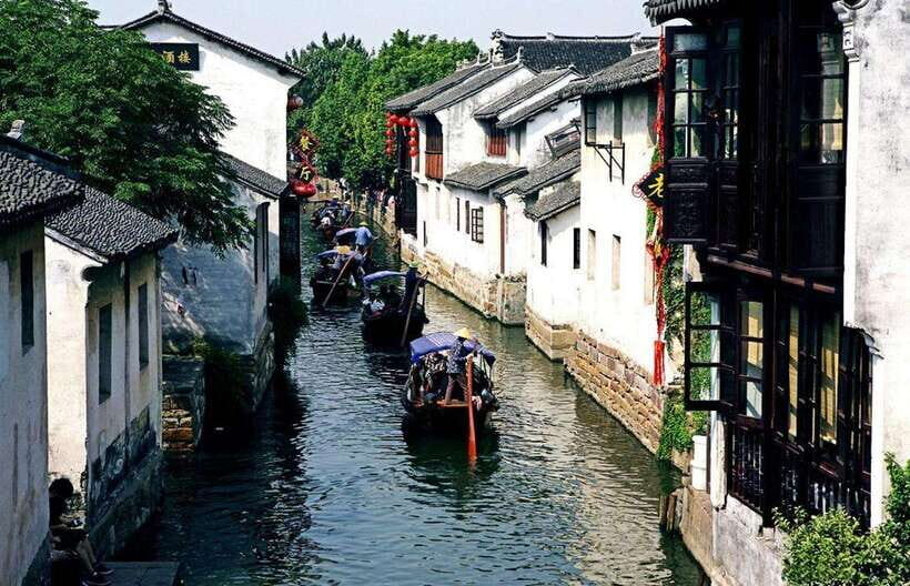 Suzhouand Zhouzhuang Private Guided Day Trip from Shanghai - Morning in Zhouzhuang: Water Town Strolls Without the Chaos