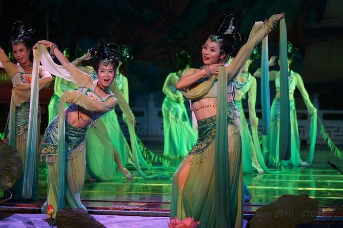 Tang Dynasty Dinner Show with Private transfer - Shaanxi Grand Opera House: Your 6:00 pm Arrival Point