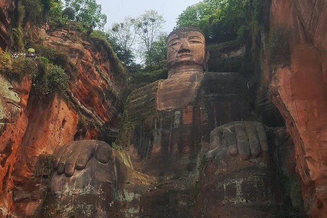 Tea Village in lost Town and Buddha 1 day tour - UNESCO Leshan Giant Buddha: Da Fo from the River (10:10–10:50)