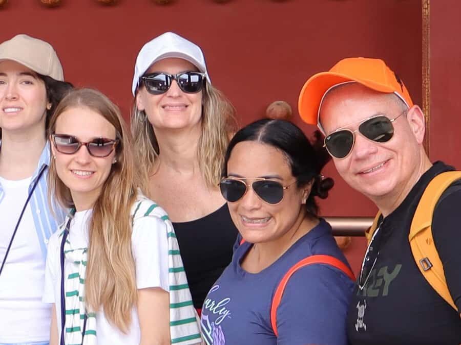 Temple Heaven, Summer Palace, Lama Temple, Hutong Bus Tour - Who should book this tour (and who should skip it)