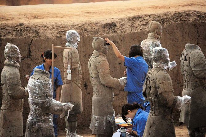Terracotta Warriors, City Wall and Muslim Food Street - Why $260 Can Be Fair Value for a Private Xi’an Day