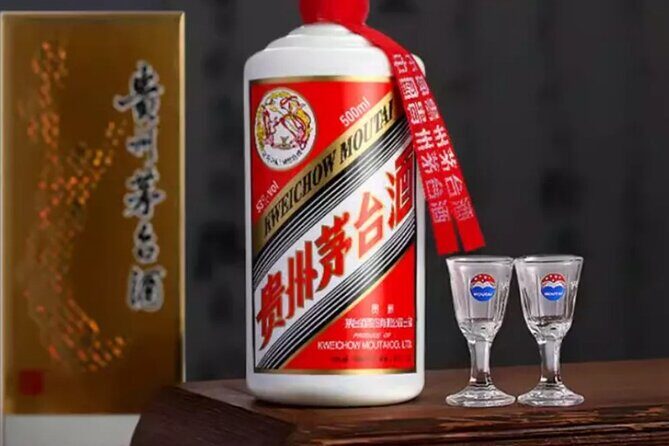 Tipsy Travel: Beijing Local Food and Bar Crawl night in Hutong - Baochao Hutong Secret Hidden-Club: The Signless Door Moment