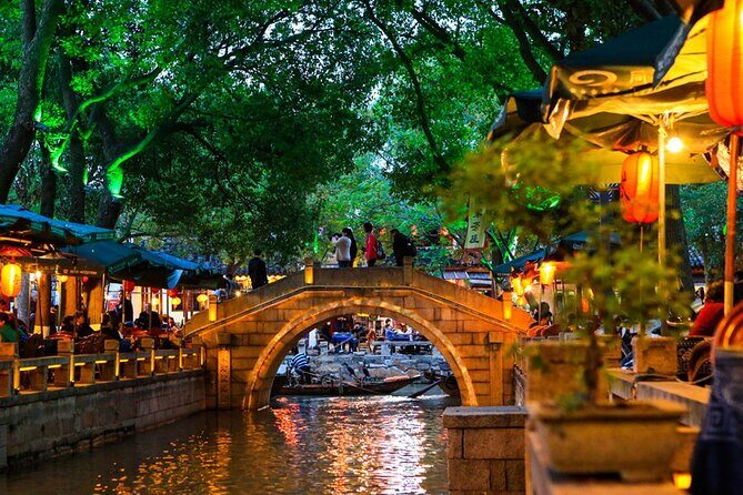 Tongli Water Town Private Day Trip from Shanghai with Tuisi Garden and Boat Ride - Tuisi Garden: Qing Dynasty design and a calmer kind of beauty