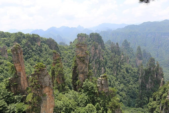 Top Zhangjiajie Mini Group Tour: Glass Bridge & Tianmen Mountain - Stop 3: Tianmen Mountain, Heaven’s Gate, and the Glass Skywalk