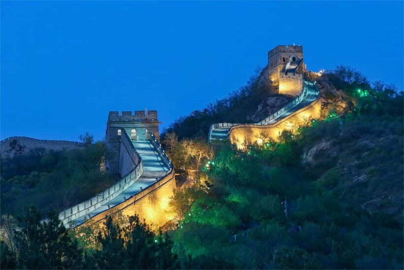 Twilight Glow at Badaling Great Wall Evening Bus Tour+Ticket - What You’ll See at the Wall: Light Show, Performances, and Night Views