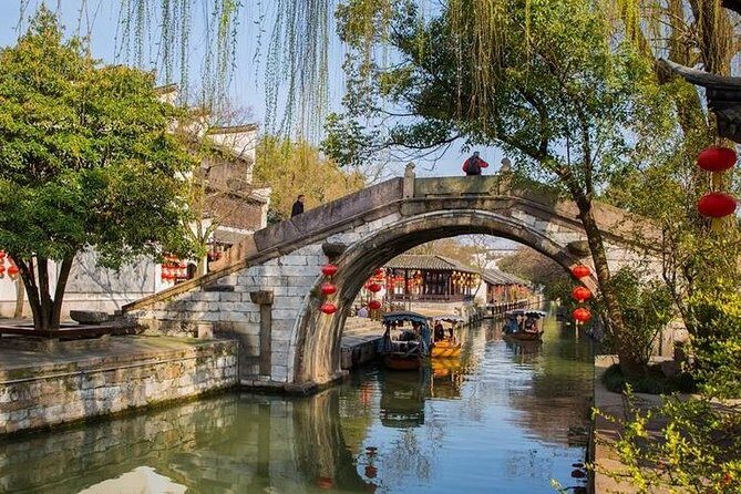 Wuzhen Classical Water Town day tour - Entering Wuzhen: Why It Feels Different From a Showy Tourist Park