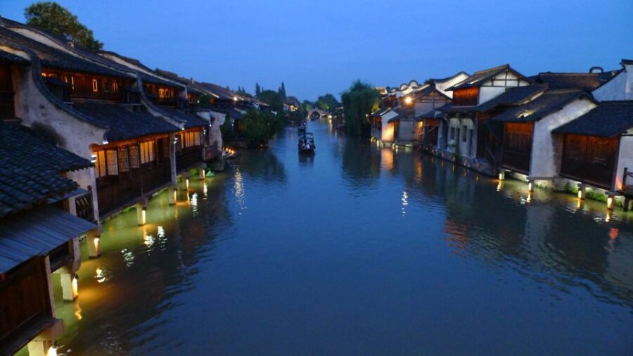 Wuzhen Private Full-Day Tour from Shanghai - Morning Pickup and the 2-Hour Transfer to Zhejiang