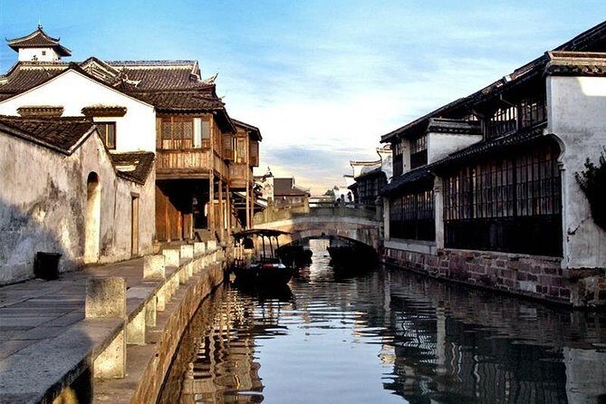 Wuzhen Water Town Private Day Tour from Hangzhou - Lunch, timing, and small gaps you should plan for