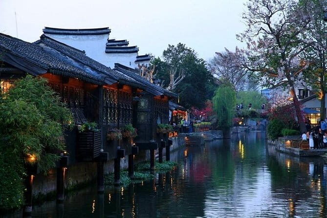 Wuzhen Water Town Self-Guided Tour with Private Transfer from Hangzhou - How the 7–8 Hour Schedule Really Works