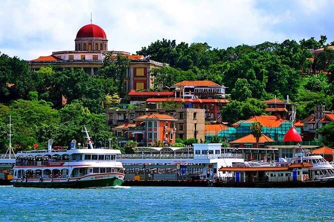 Xiamen Private English Tour Guide Service - Why a private English guide makes Xiamen click