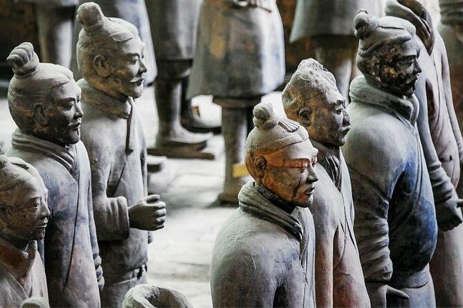 Xi'an 1-Day Coach Tour of Terracotta Army - Muslim Quarter in 30 minutes: how to make it worth your time