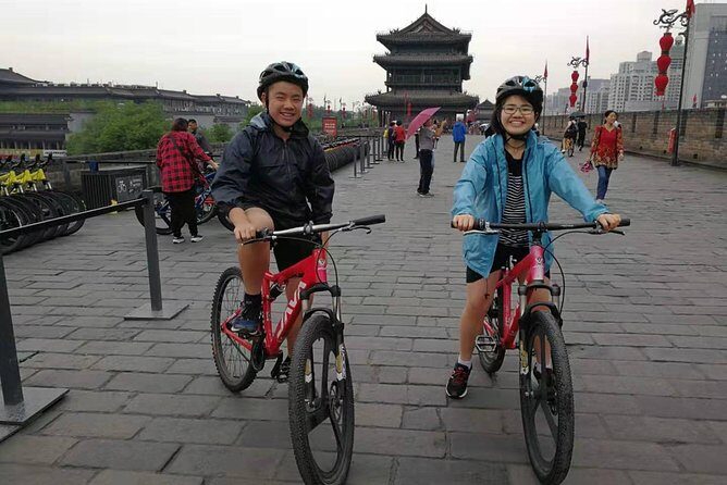 Xi'an City Center Private Cycling and Walking Tour - Key highlights at a glance