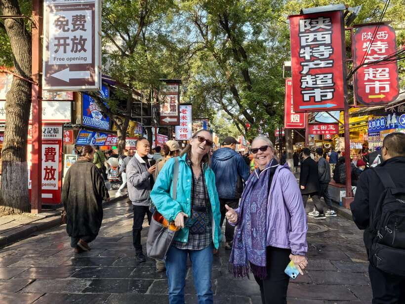 Xi'an: Custom-Made 2-Day Private Tour w/ Panda Center Option - Day 1 Left-Turn Options: Banpo Museum and Xi’an Mosque