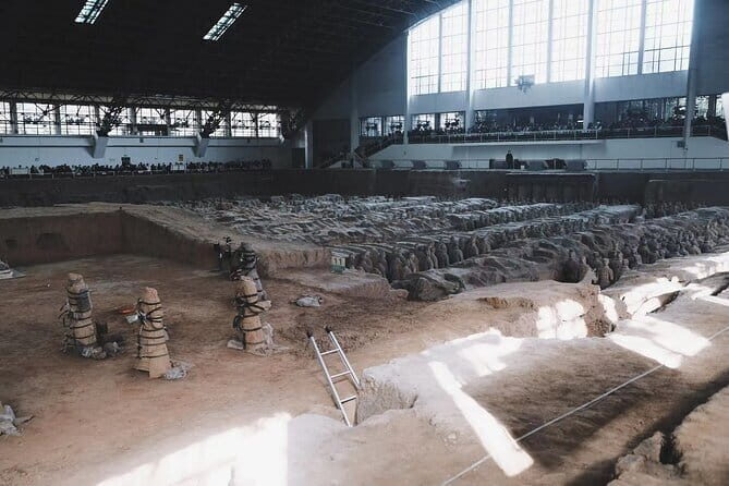 Xi'an Day Tour Terracotta Warriors and Song of Everlasting Sorrow - The 2:00 PM pickup: your day starts late on purpose