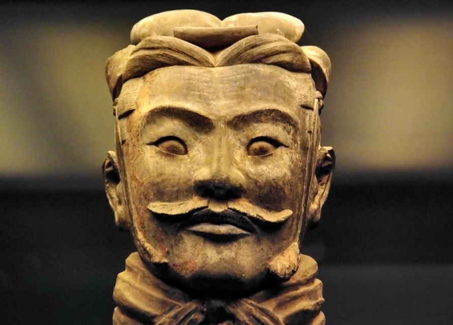 Xi'an: Guided Day Tour to Huaqing Palace & Terracotta Army - Pickup and the first transfer: how the day starts without stress