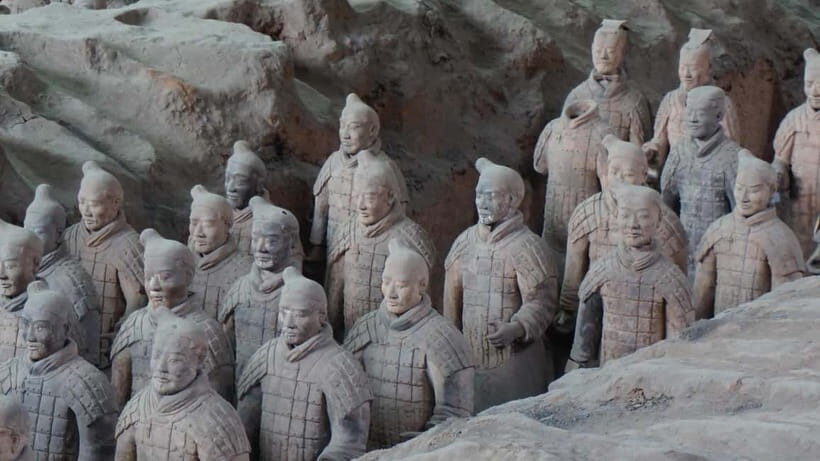 Xi’an Highlights: Terracotta Warriors, City Wall & Food Tour - Muslim Quarter Food Tour: Lunch That Feels Like a Local Mission