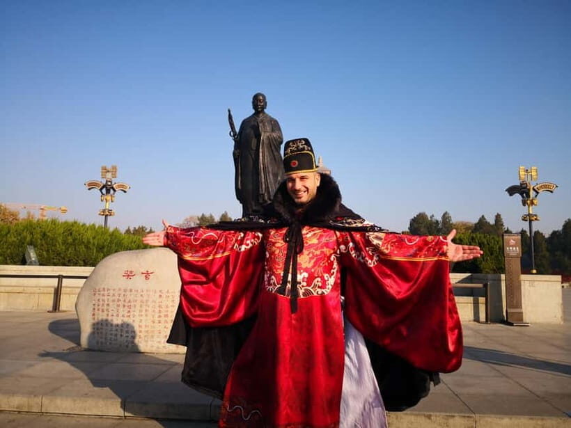Xi'an: In-Depth City Tour with Choice of Duration - How the Ancient City Wall works for views, biking, or an easy stroll