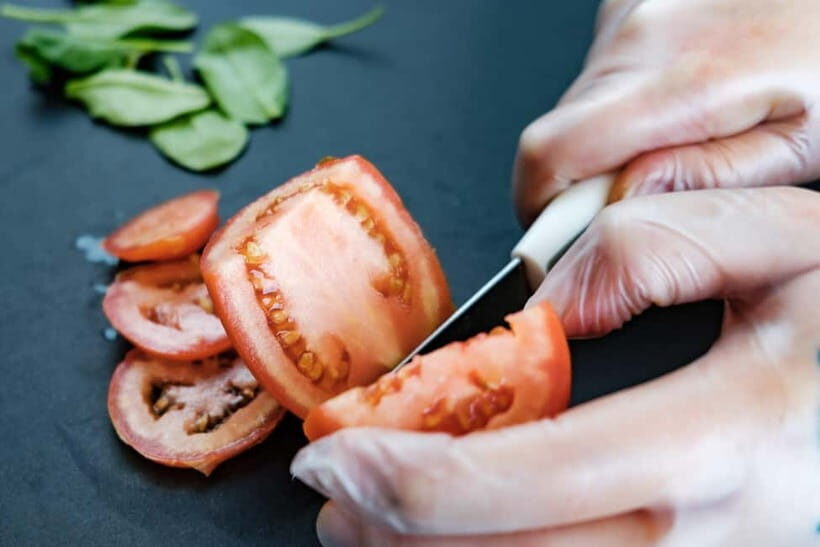 Xi’an: Market Tour and Cooking Class with Local Family - The Cozy Home Kitchen Setup That Makes You Want to Keep Going