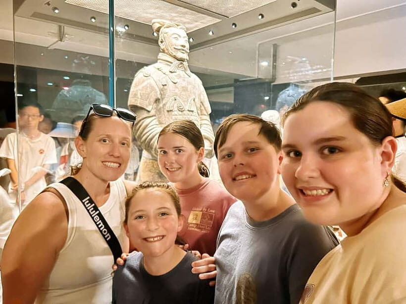 Xi'an: Morning Terracotta Army Tour with Local Family Lunch - Transportation Comfort: Air-Conditioned Rides for a Smooth Day