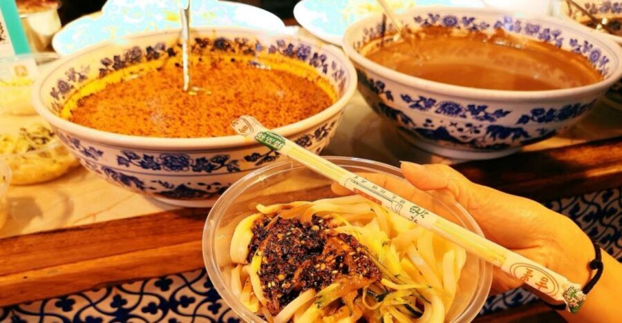 Xi'an Muslim Quarter Night Market Foodie Walking Tour - Your Guide, Your Pace, and Why It Changes Everything