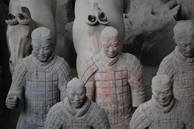 Xian Private Day Tour with Airport Transfer: Terracotta Warriors and City Wall - A private Xi’an day tour built around your flight and time