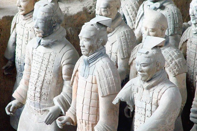 Xi'an Private Full-Day Tour with Terracotta Warriors, City Wall - A one-day Xi’an route that actually saves energy