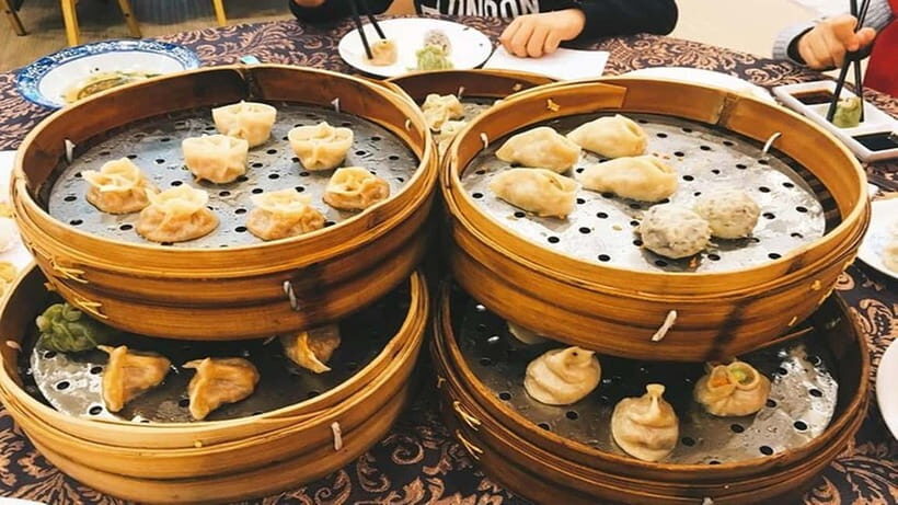Xi'an: Tang Dynasty Music and Dance Show with Dinner Option - Dinner before the curtain: picking dumplings or the palace royal banquet