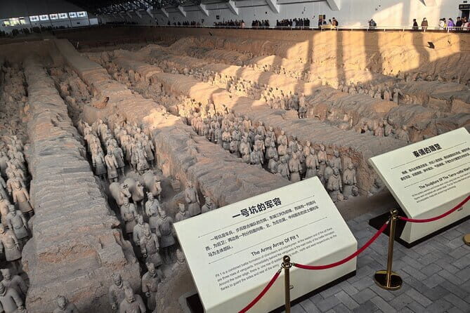 Xi'an: Terracotta Army, Big Goose Pagoda & City Wall Private Tour - Xi’an City Wall: the payoff of finishing strong