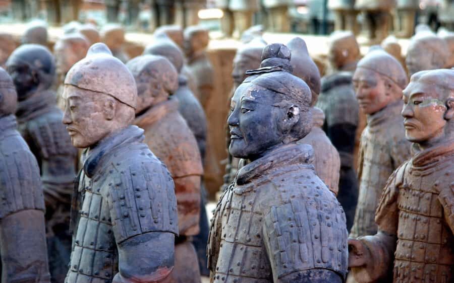 Xi'an: Terracotta Army Mini-Bus Tour with Options - Meeting at the Emperor Qinshihuang Statue and Getting There