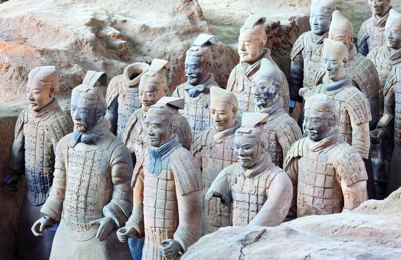 Xi'an: Terracotta Army Museum Group Tour - What the guide helps you notice at the Terracotta Army