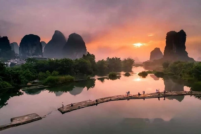 Yangshuo Unveiled: Karst View, Bamboo Drift & Hidden Village - Huangbu Reflection and Xingping: the 20-yuan moment plus alley wandering