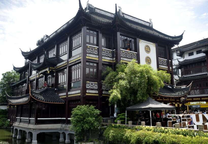 Yu Garden Shanghai Entry Tickets Booking And Trip - Yu Garden’s payoff: what makes the garden feel special