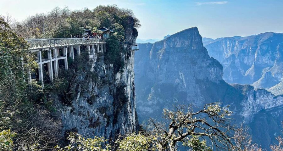Zhangjiajie: 2-Day National Forest Park & Glass Bridge Tour - Queues, Weather, and Timing: How to Avoid Losing Your Whole Day