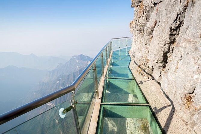 Zhangjiajie Tianmen & Glass Bridge Private All-Inclusive Tour - Cliff-Edge Plank Road and the 60-Meter Glass Walkway You’ll Remember