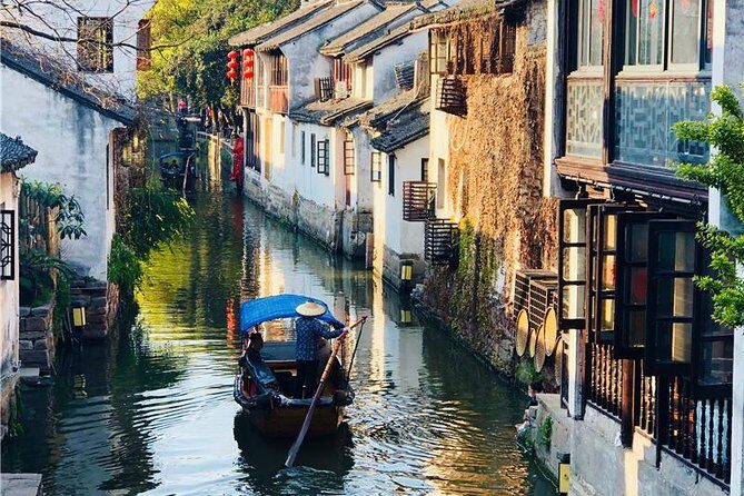 Zhujiajiao Water Town and Shanghai Highlights Private Trip - Yuyuan Garden and Old Street: Ming Courtyards and Qing-Style Lanes